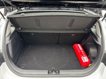 Hyundai i20 - 12
