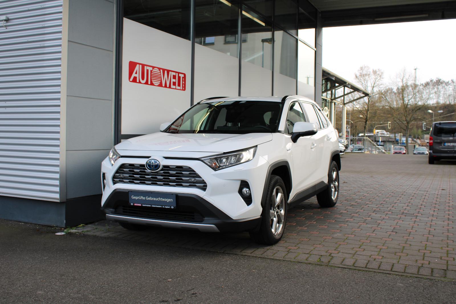 Toyota RAV 4 1,5 Hybrid 4x2 Team Deutschland