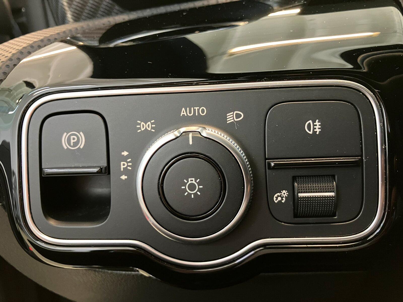Mercedes-Benz CLA 180 SB Prog RüCam LED WinterP Spur DAB 18 Zo, миниатюра 21