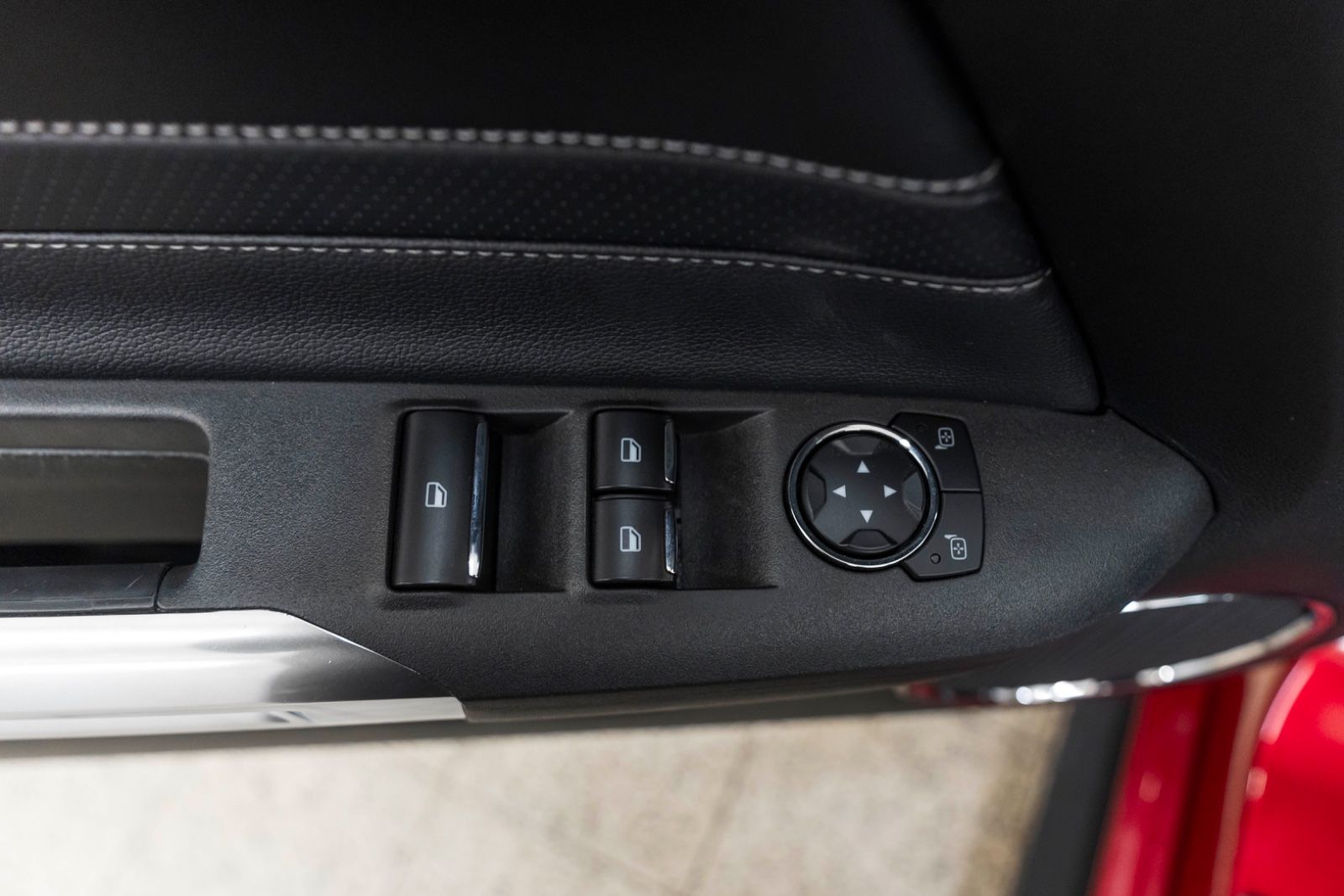 Fahrzeugabbildung Ford Mustang 2.3 HIGH PERFORMANCE ACC KAM TOTW LEDER