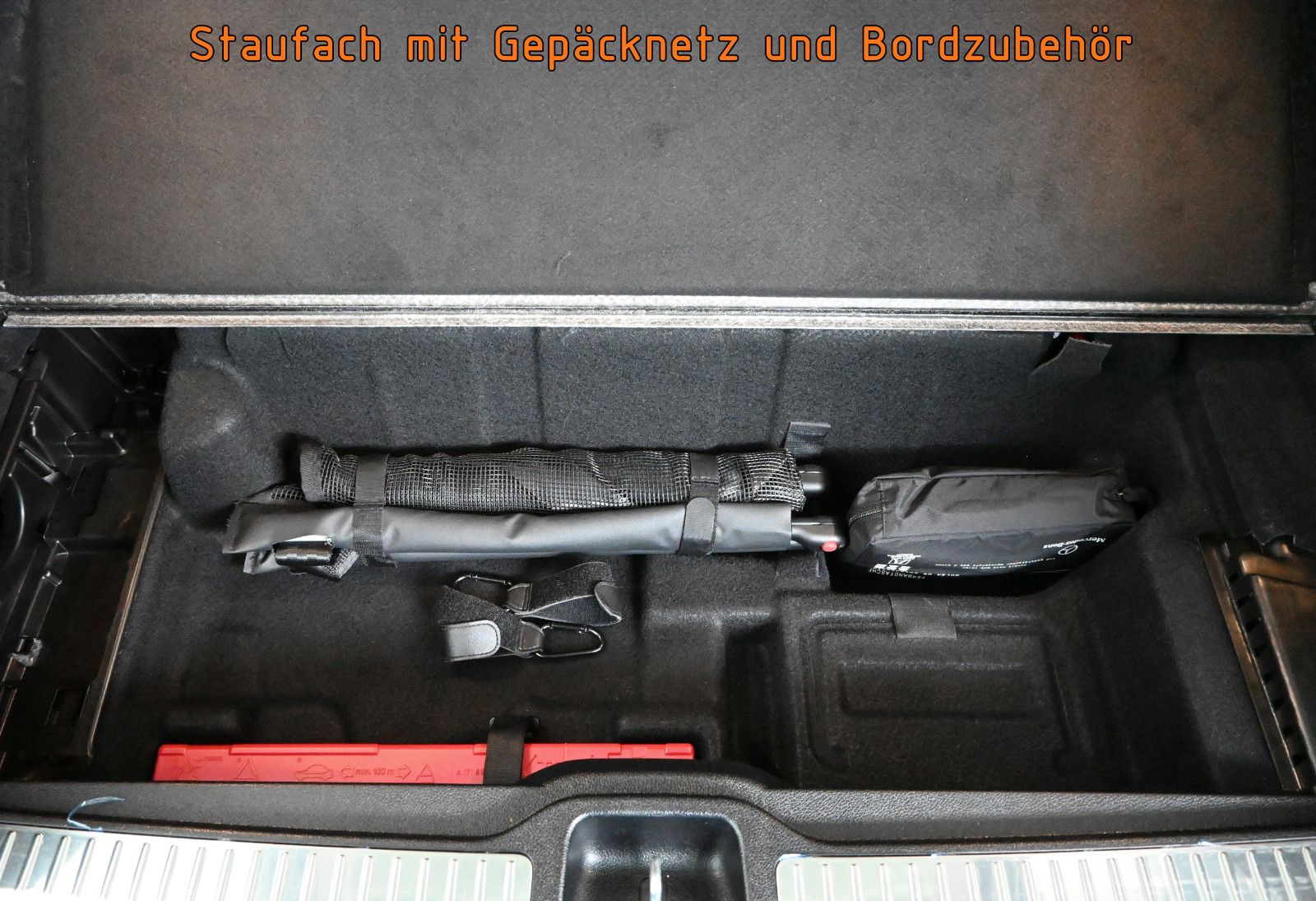 Fahrzeugabbildung Mercedes-Benz GLC 300 de 4MAT. AMG LINE °ACC°HEAD-UP°MEMORY°