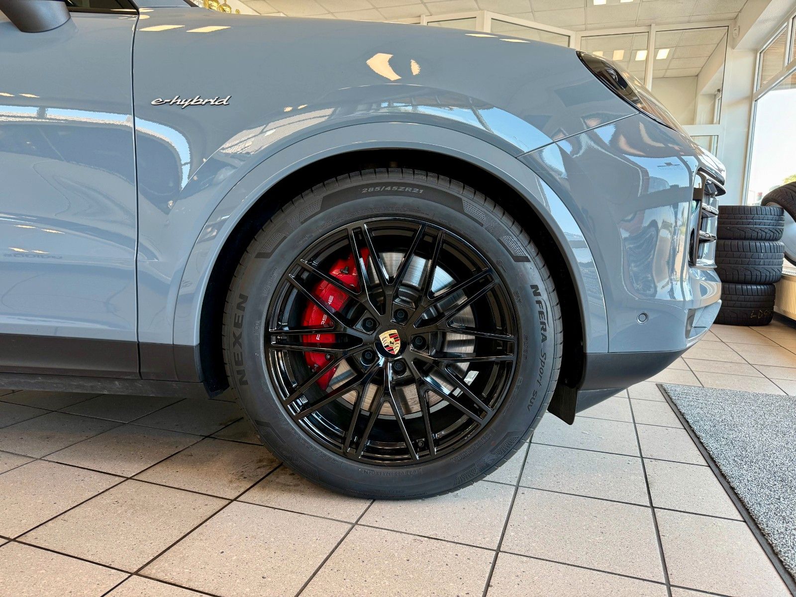 Fahrzeugabbildung Porsche Cayenne S E-Hybrid Panorama/AHK/Massage/HeadUP