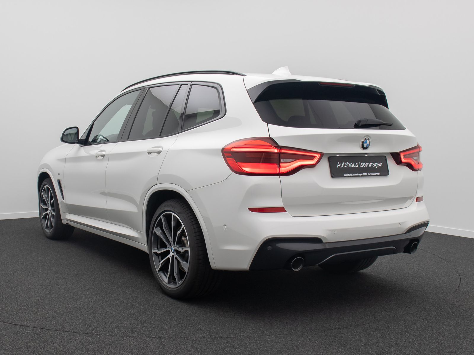 Fahrzeugabbildung BMW X3 xD20d M Sport HUD DisplKey DAB Alarm HiFi 20"