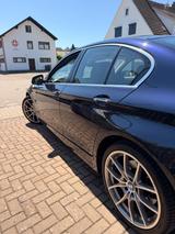 BMW 535d Luxury - blaue BMW 535