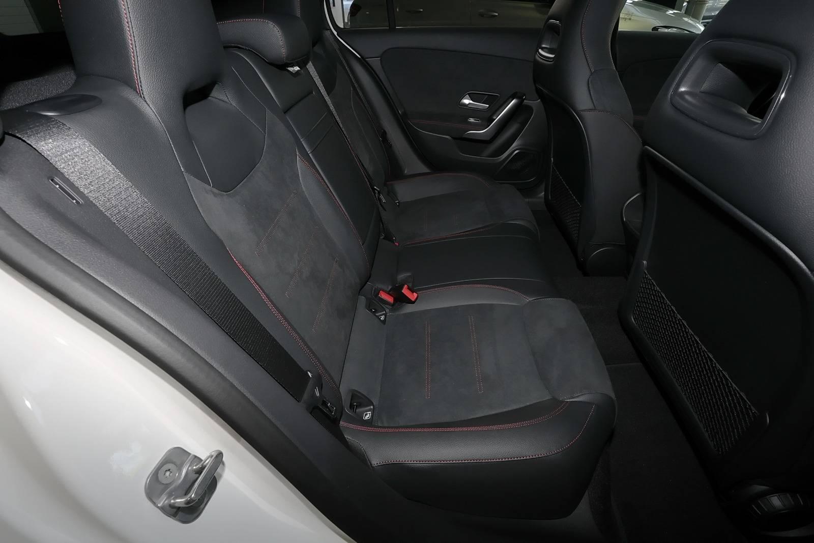 Mercedes-Benz A-Class d AMG MBUX+RüKam+M-LED+Pano+AHK+Night+DAB, миниатюра 6