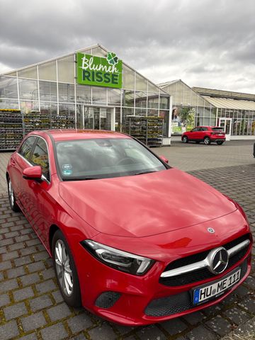 MERCEDES-BENZ A 180 -Progressive | Top Ausstattung 