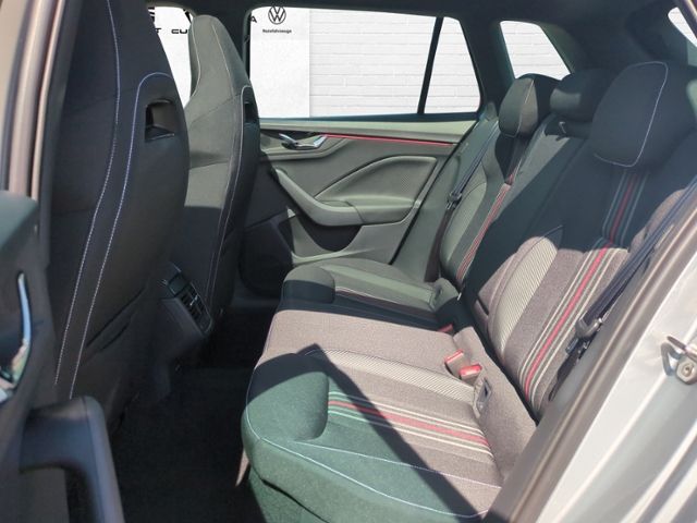 Fahrzeugabbildung SKODA Kamiq 1.0 TSI Monte Carlo DSG AHK MATRIX RFK