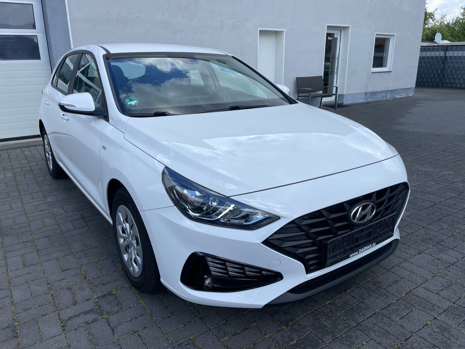 HYUNDAI i30