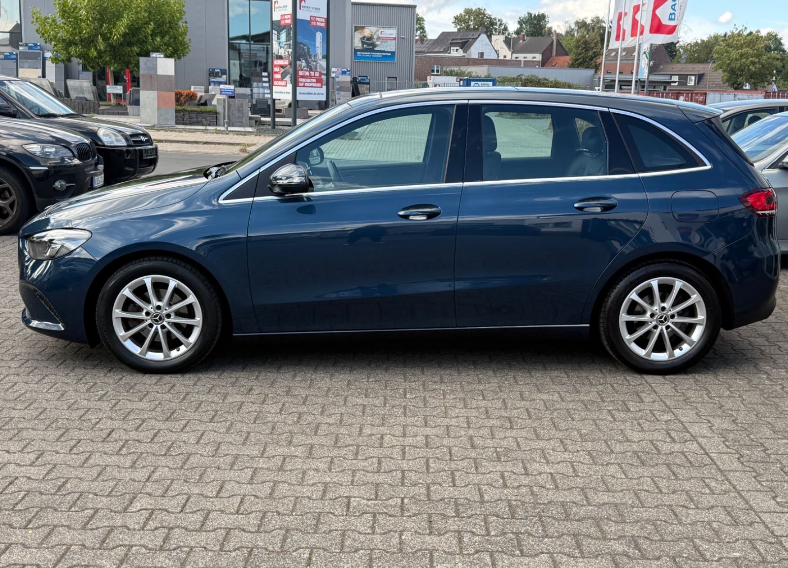 Mercedes-Benz B 180 imagem 3