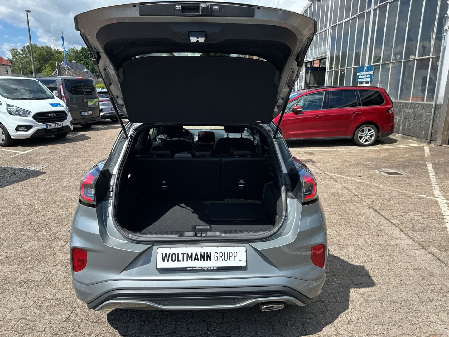 Fahrzeugabbildung Ford Puma ST-Line X 1.0 EcoBoost Mild Hybrid EU6d AHK