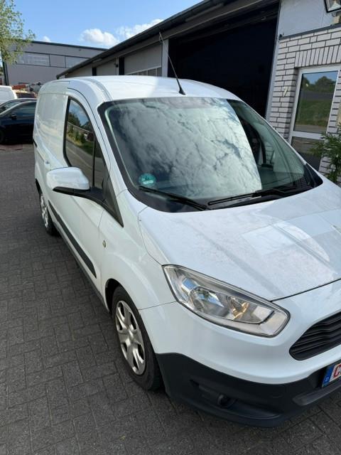 Ford Transit Courier Trend
