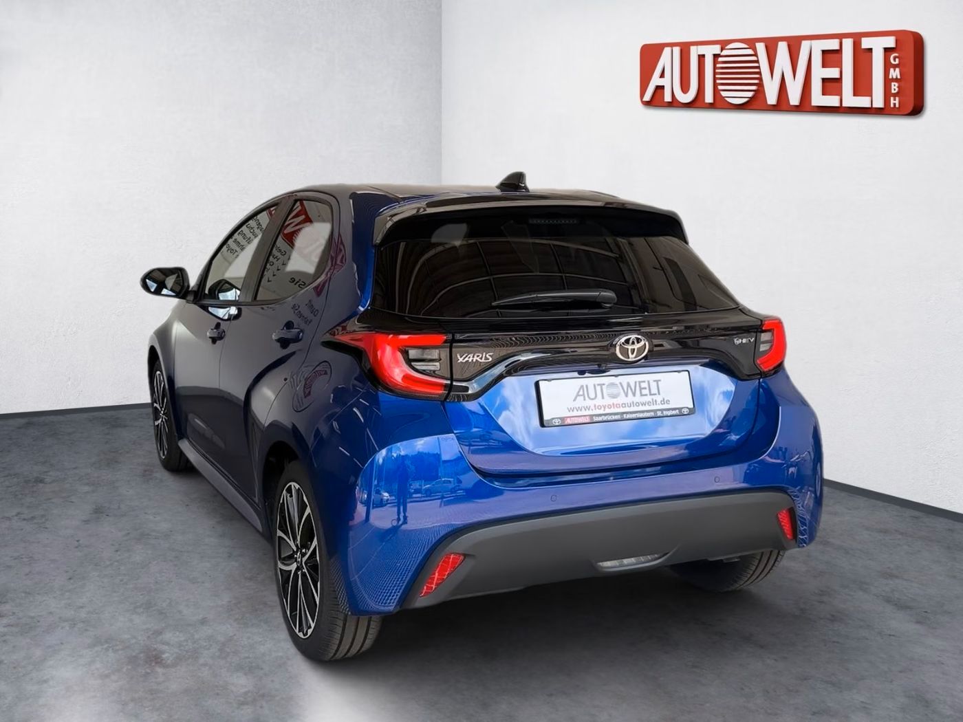 Fahrzeugabbildung Toyota Yaris Teamplayer 1.5-l-Hybrid KAMERA LED ACC