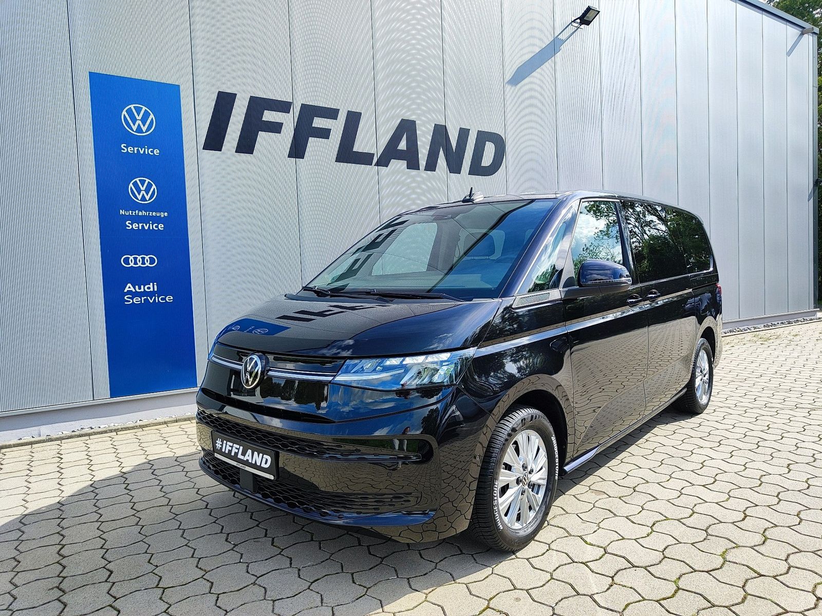 Volkswagen T7 Multivan - 1