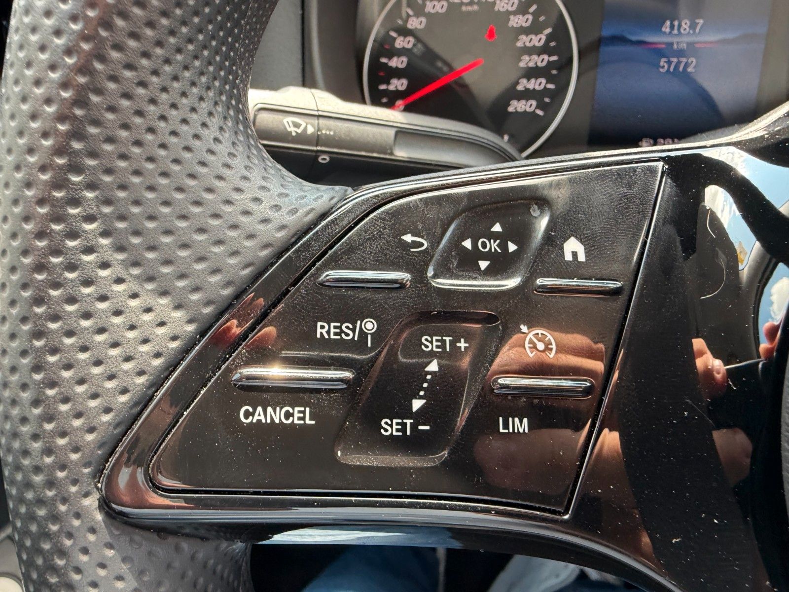 Fahrzeugabbildung Mercedes-Benz Vito 116 CDI 3200 Klima Kamera LED AHK