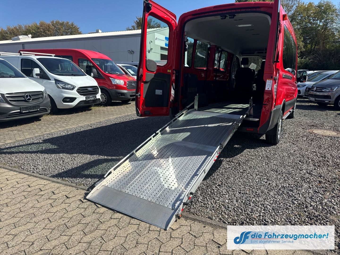 Fahrzeugabbildung Ford Transit Kombi 350 L3 Trend Temp Klima *2076