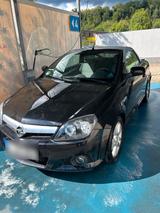 Opel Tigra Cabrio - Opel Corsa mit Benzin-Antrieb: Cabrio