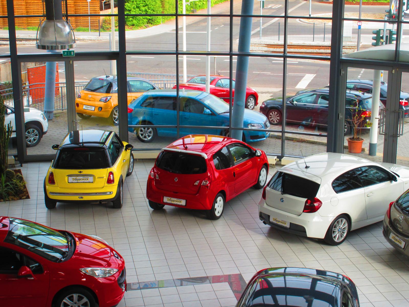 showroom-image-main