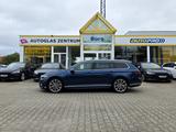 Volkswagen Passat Variant Elegance R-Line Pano HarmanKardon - Volkswagen Passat Variant aus 2023