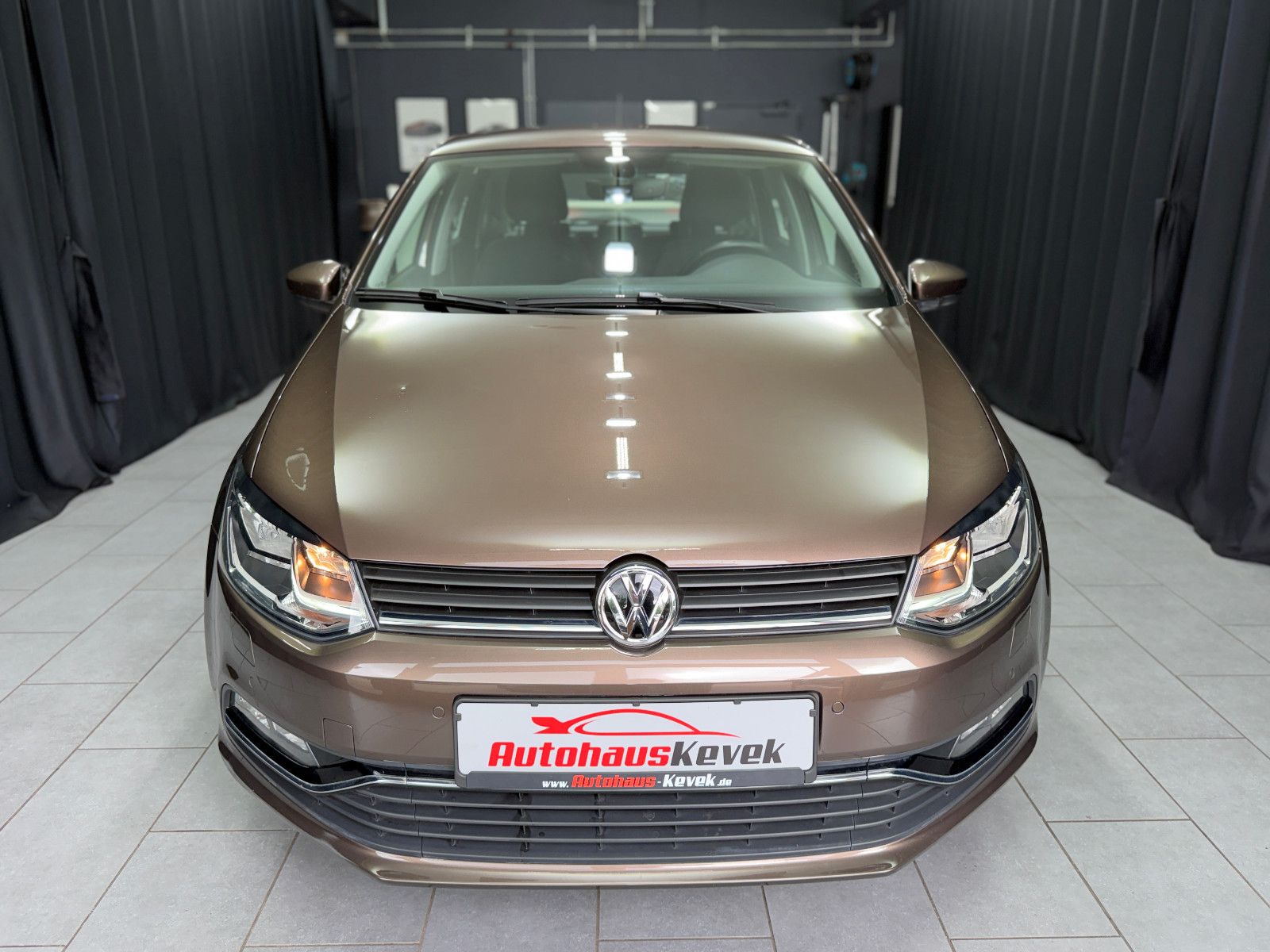 Fahrzeugabbildung Volkswagen Polo V Highline BMT/Start-Stopp|KLIMA|PDC|1-HD