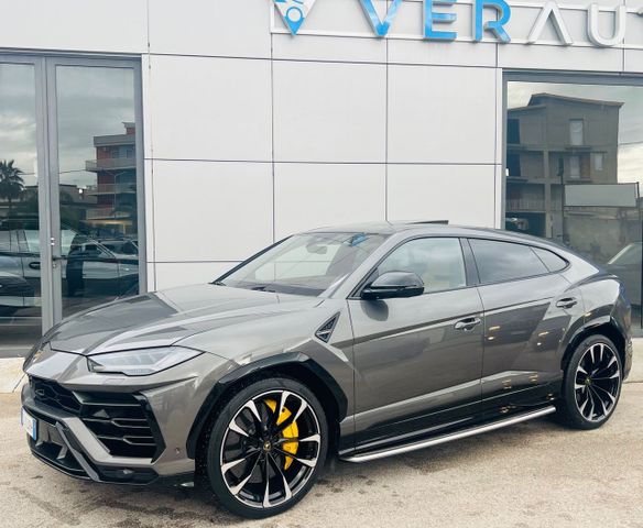 Lamborghini Urus 4.0 V8 auto possibilità noleggi