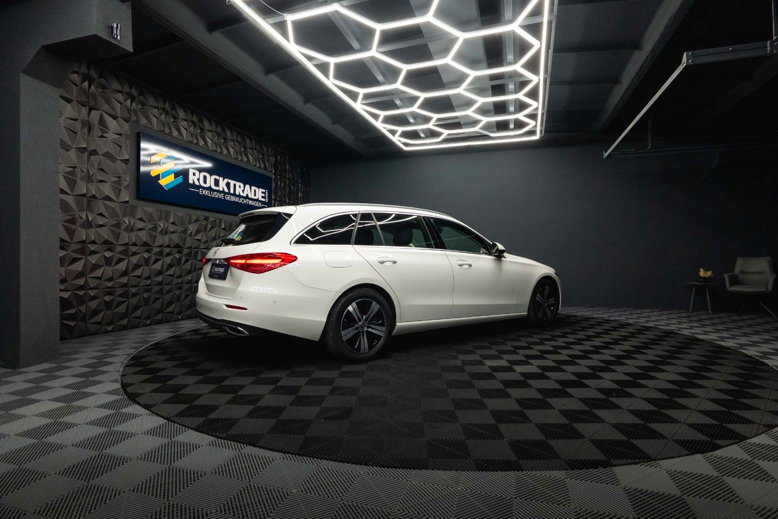 Fahrzeugabbildung Mercedes-Benz C 200d T-Modell Avantgarde Sport *LED*Widescreen