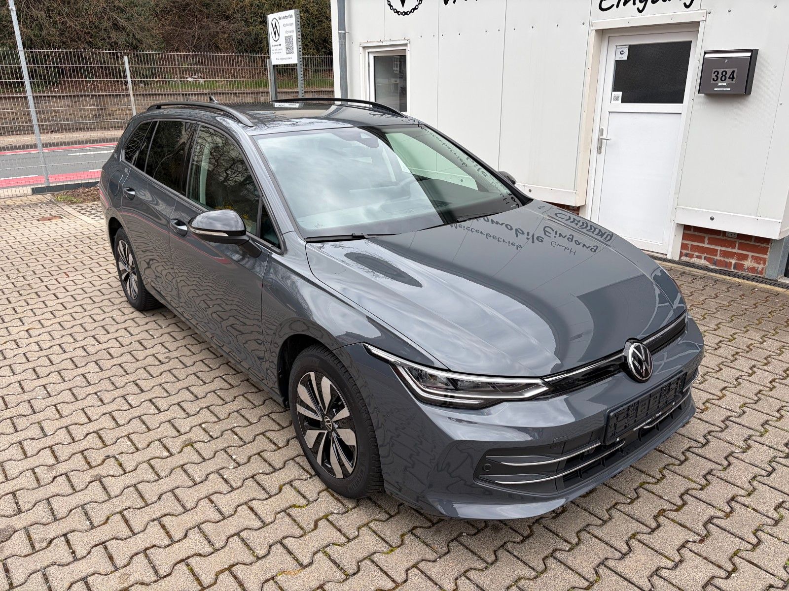 Volkswagen Golf VIII Variant 1.5 TSI 85 kW Goal imagem 3