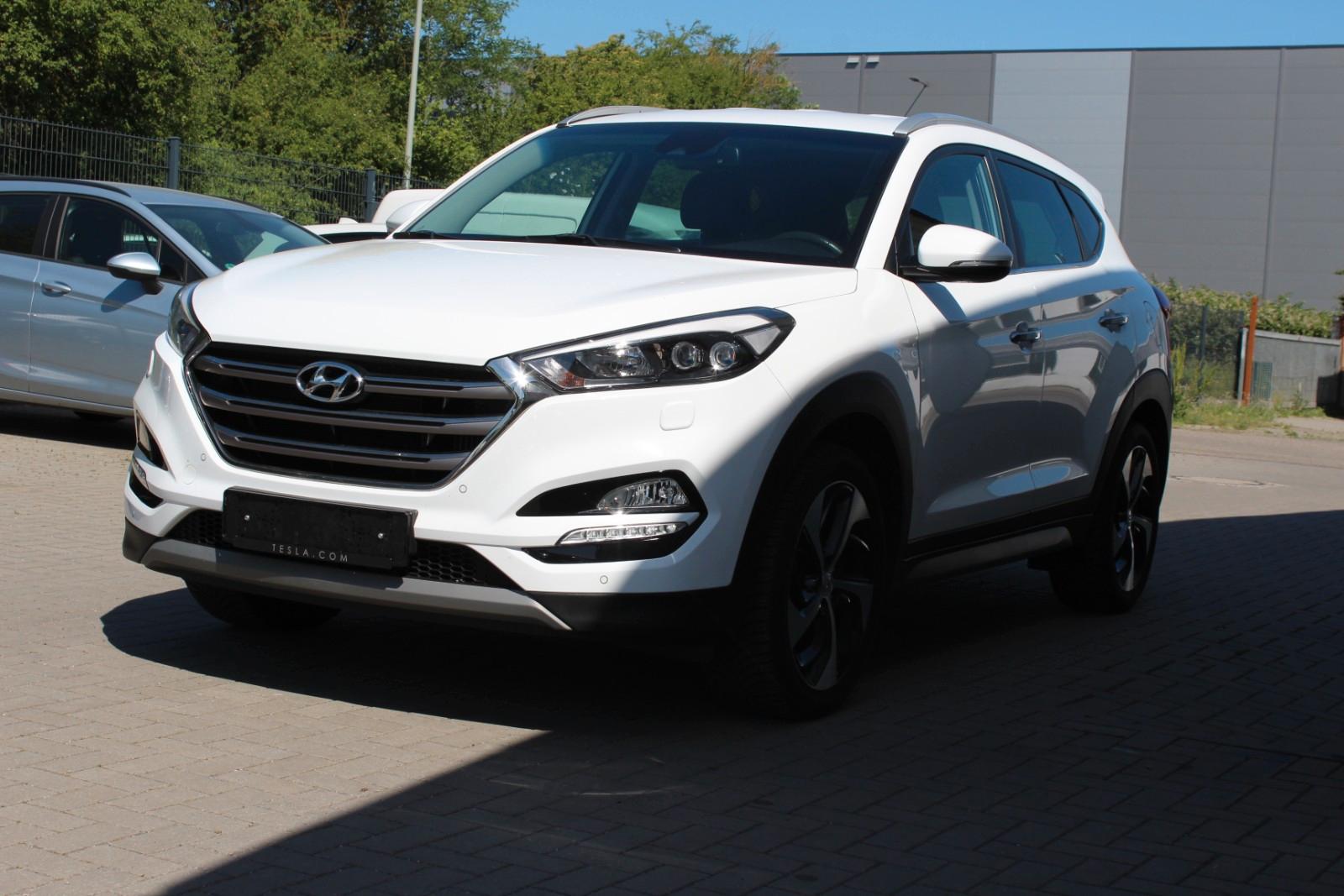Hyundai Tucson Premium 4WD Navi+R-Kamera