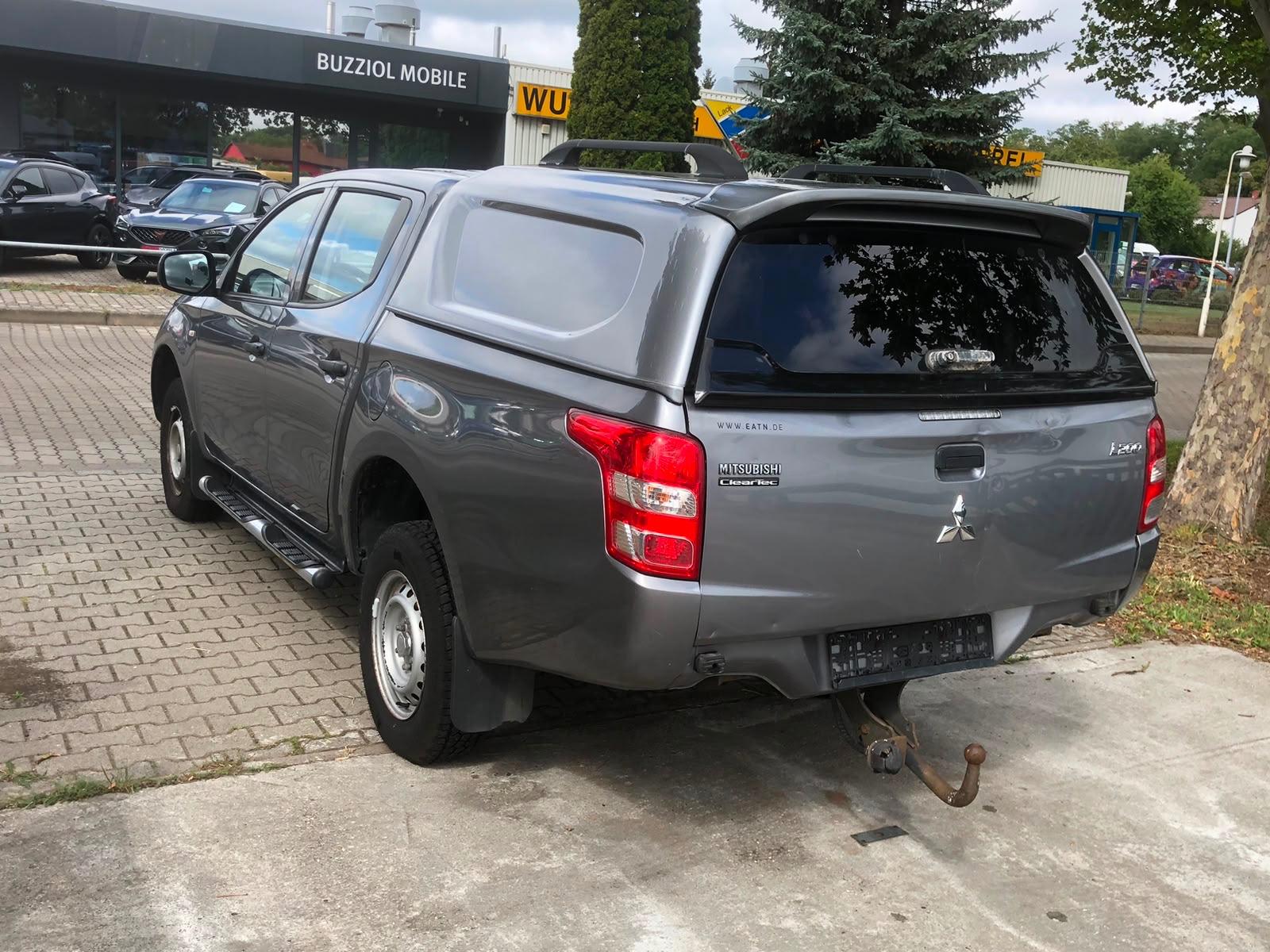 Mitsubishi L200 Basis Doppelkabine 4WD