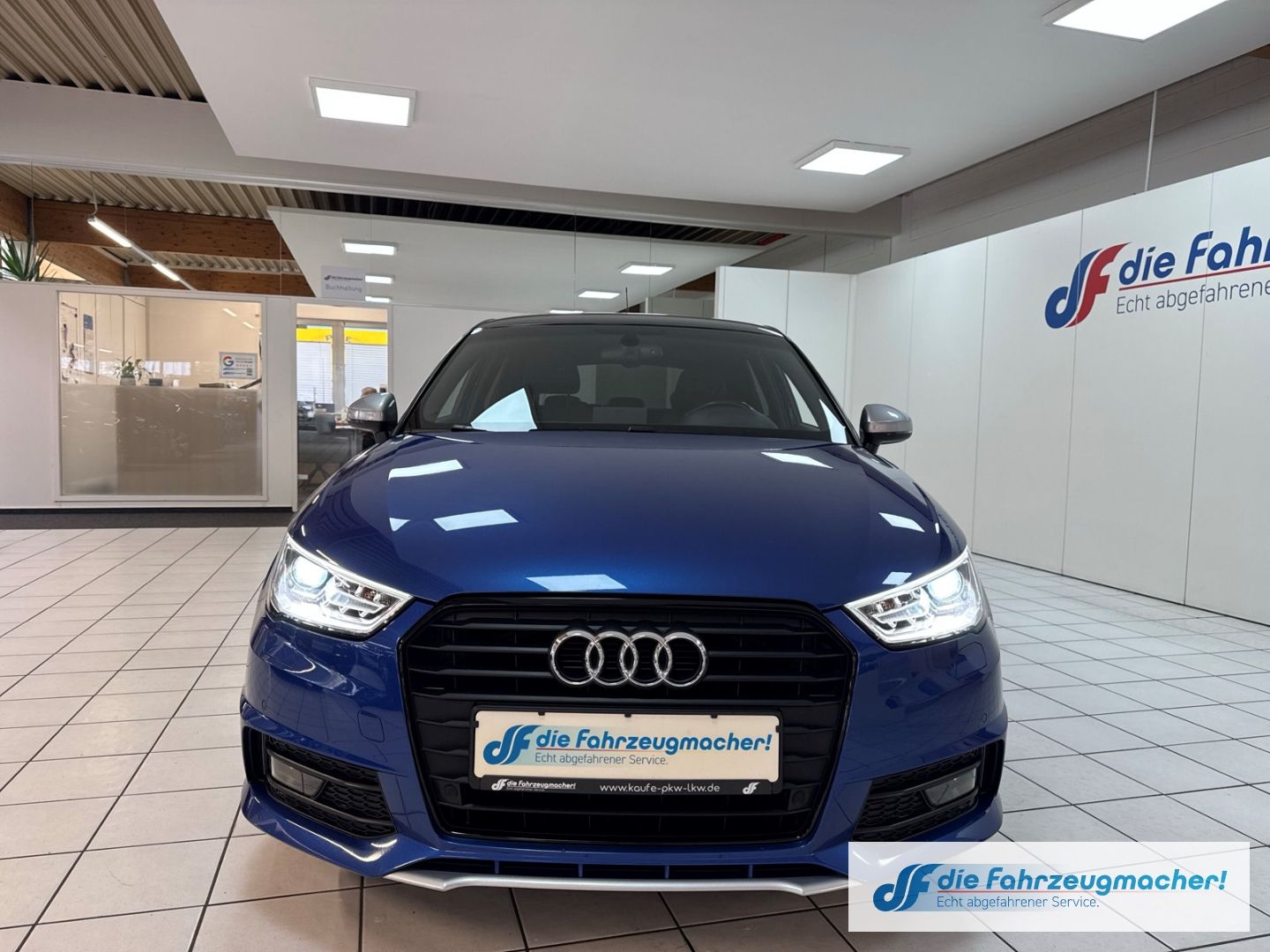 Fahrzeugabbildung Audi A1 Sportback Navi Soundsystem Bi-Xenon Klimaauto