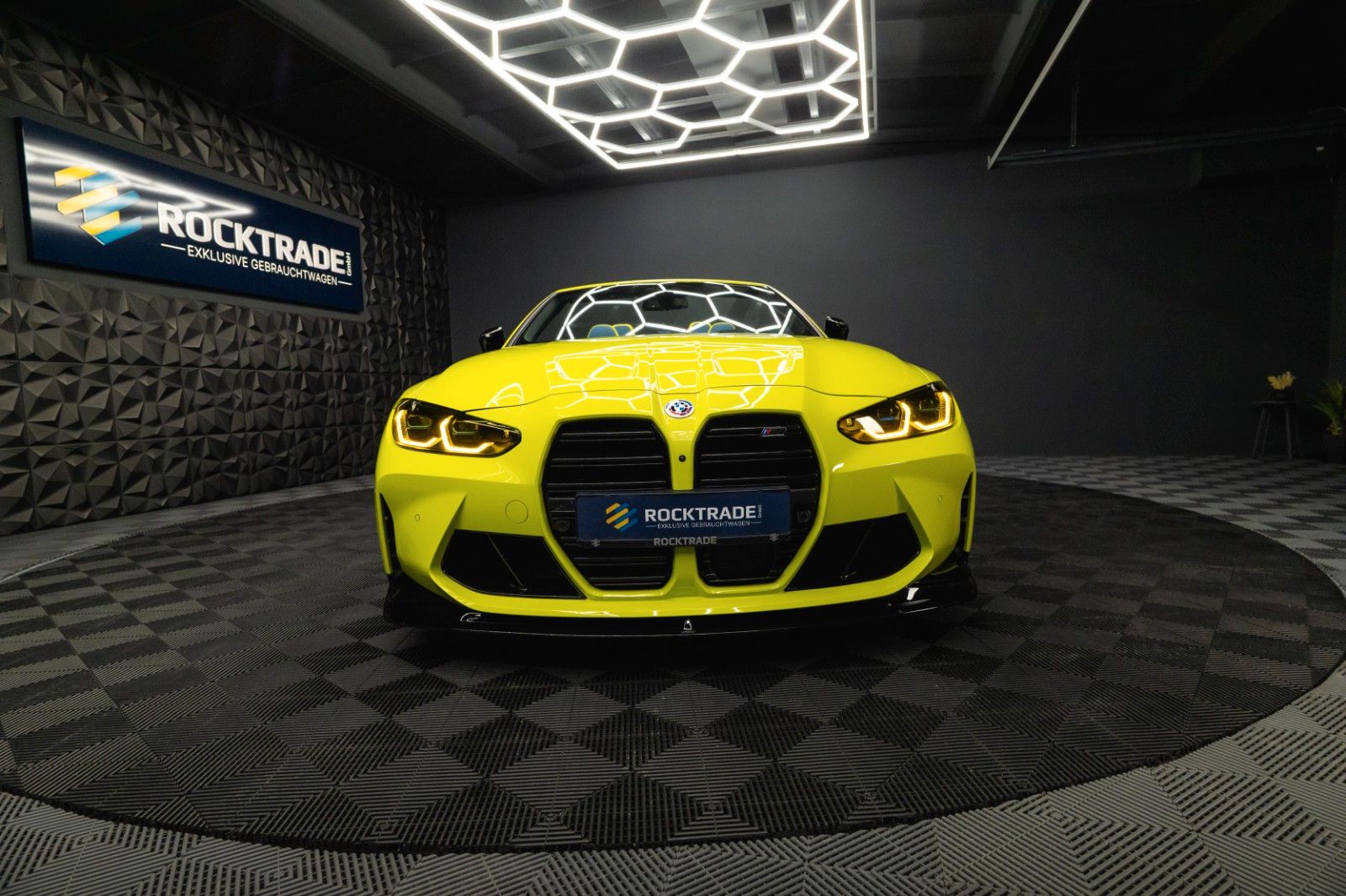 Fahrzeugabbildung BMW M4 Cabrio xDrive Competition AC Schnitzer LASER