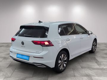 Volkswagen Golf - 3