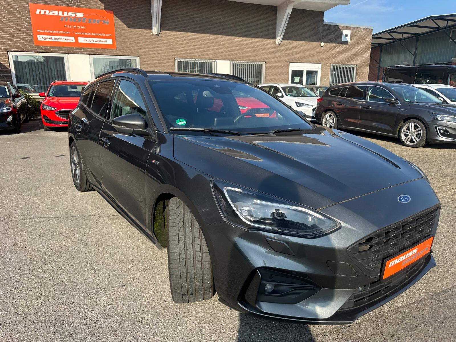 Ford Focus Turnier ST-Line  LED PDC - 126