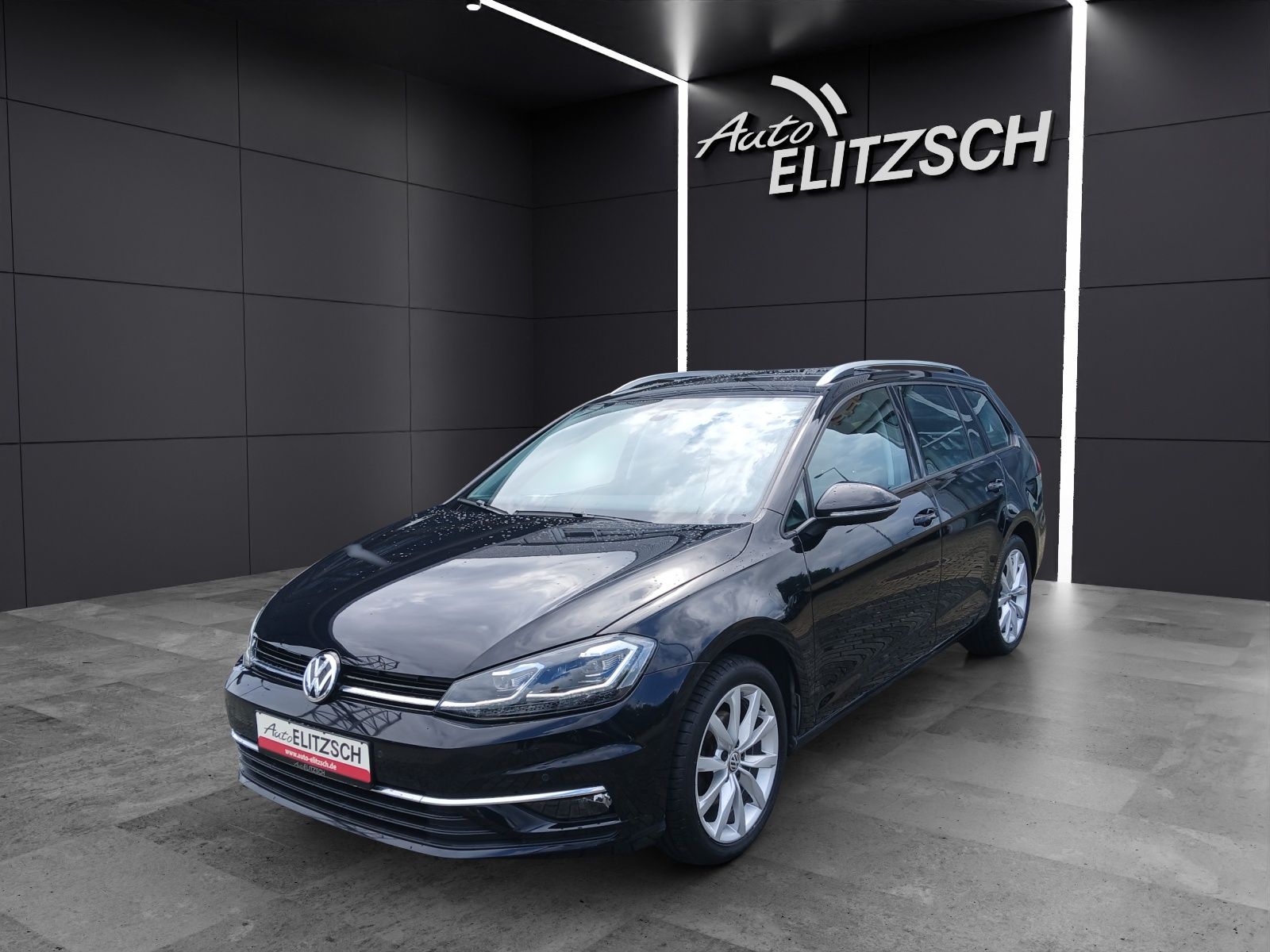 Fahrzeugabbildung Volkswagen Golf VII Variant TSI Comfortline LED Navi GRA PD
