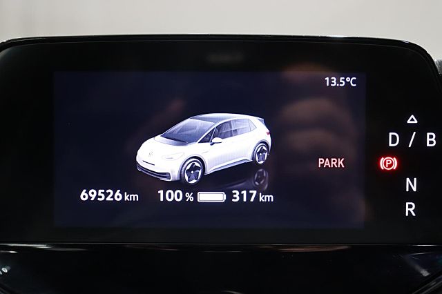 ID.3 Pro Plus 1st 150kW 58kWh ACC Kamera LED NAV