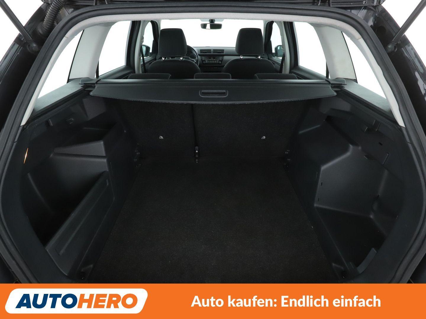 Skoda Fabia 1.0 TSI Style Aut. *TEMPO*PDC*SHZ*ALU*