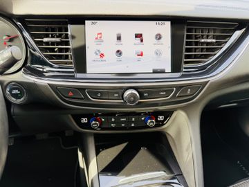 Opel Insignia - 10