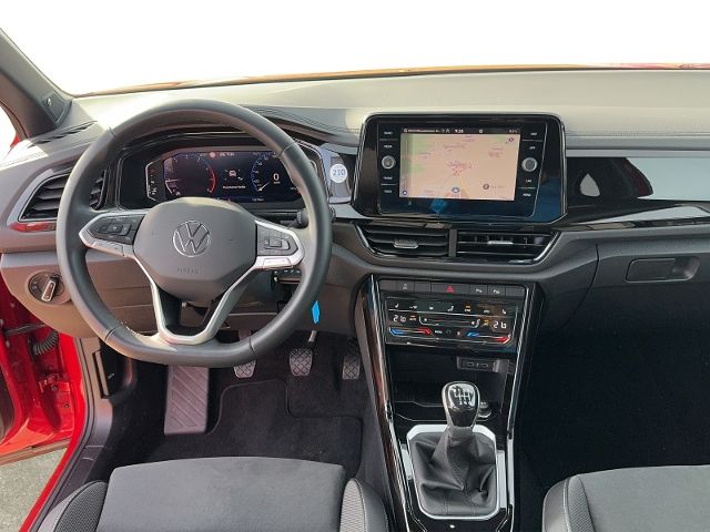 T-Roc 1.0 TSI BLACK STYLE REAR VIEW STANHZG LED