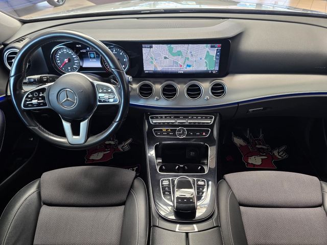 MERCEDES-BENZ E 220 — Foto 17