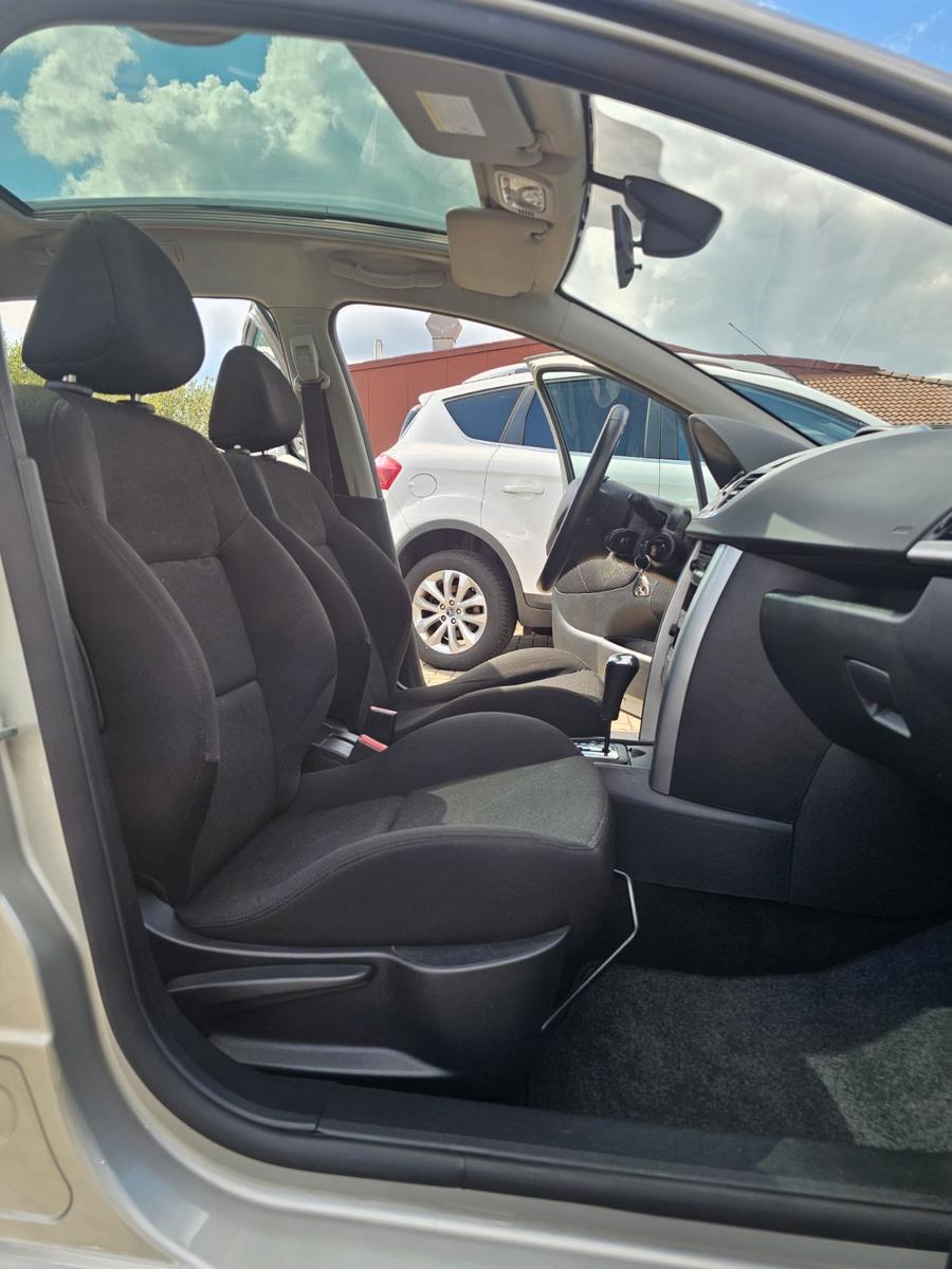 Peugeot 207 2008 — photo 10