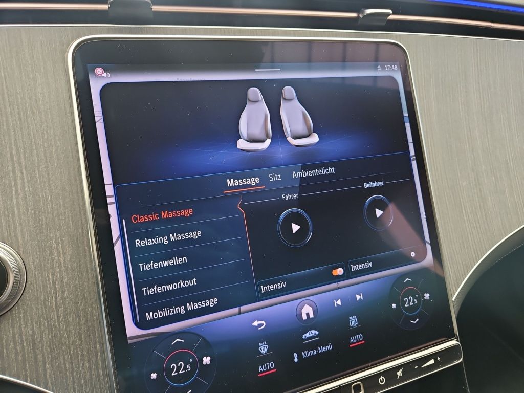 Fahrzeugabbildung Mercedes-Benz EQE 300 Avantg. AHK ACC Pano LED Massage HUD 360
