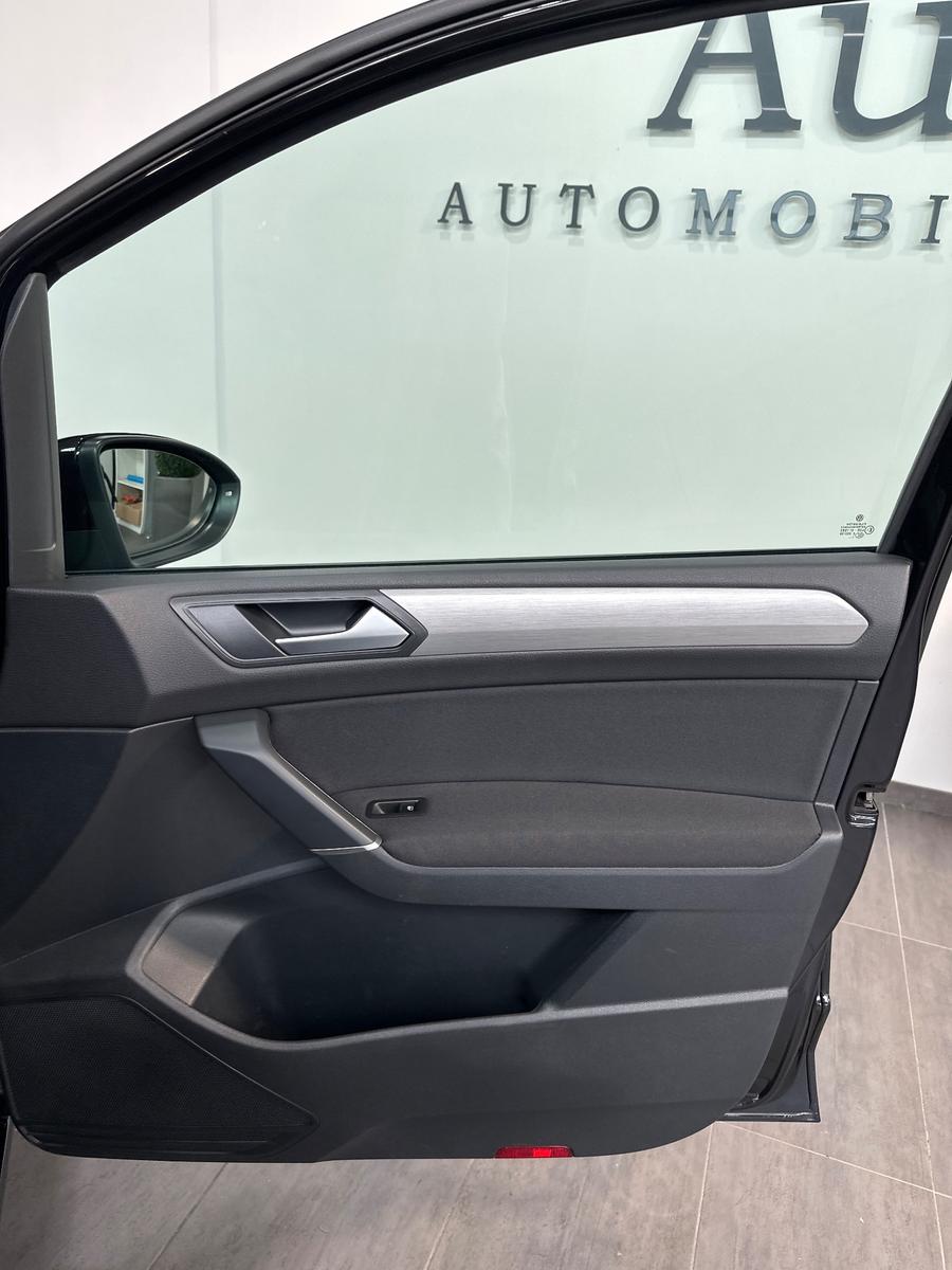 Volkswagen Touran 2.0 TDI DSG Comfortline NAV+ACC+KAMERA+PP, миниатюра 9