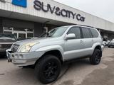 Toyota Land Cruiser 5p 3.0 d-4d GPL / 8 POSTI - gebrauchte Toyota Land Cruiser aus dem Jahr 2006