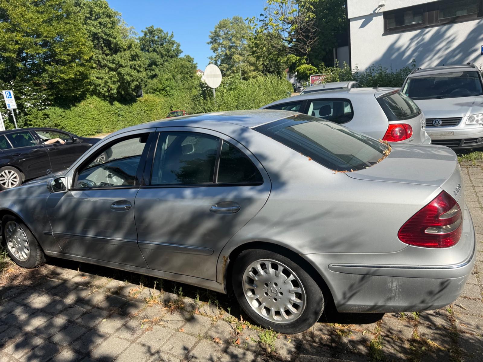 Mercedes-Benz E 220 CDI ELEGANCE-TEL-01704684029--