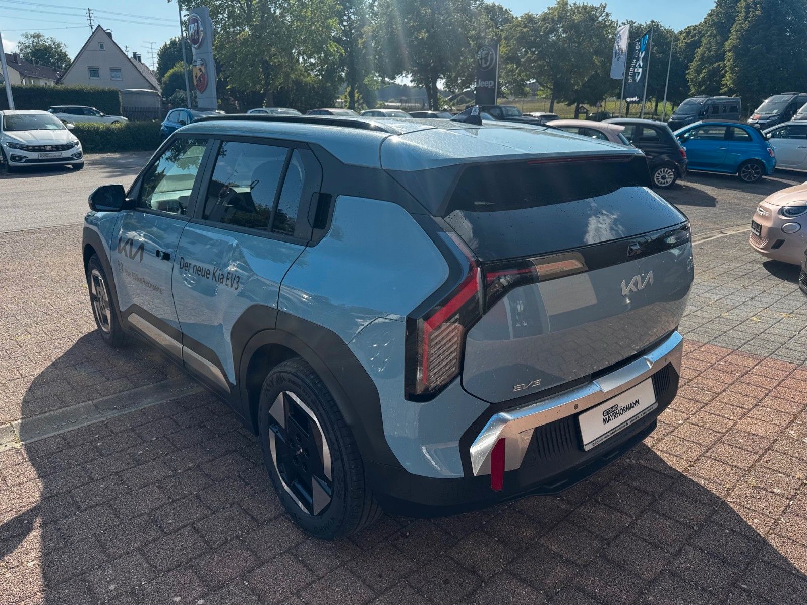 Fahrzeugabbildung Kia EV3 81.4 EARTH WIC BUS UPG