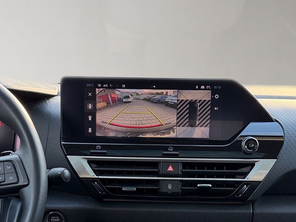 Fahrzeugabbildung Citroën C4 X Hybrid 136 ë-DSC6 MAX