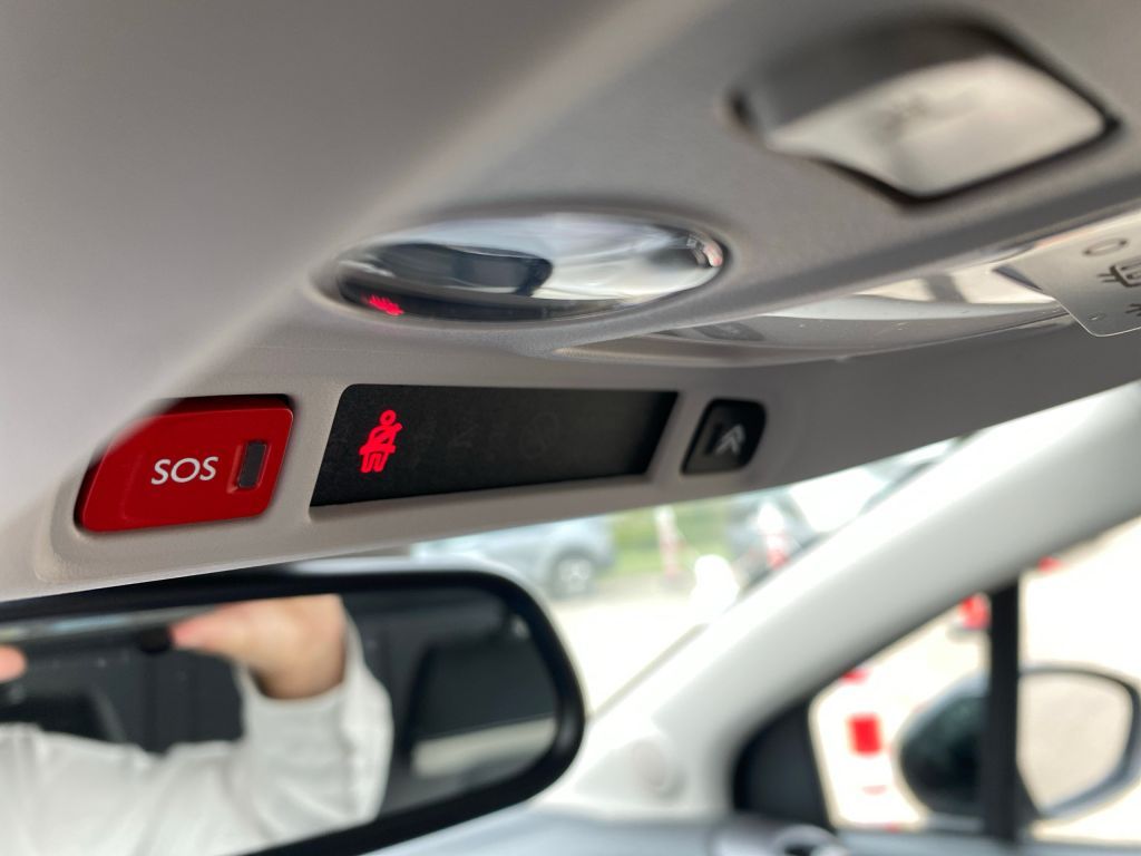 Fahrzeugabbildung Citroën C3 Aircross Benzin 82 Feel*AZV*FamilyPaket*