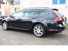 Fahrzeugabbildung Volkswagen Golf VII Variant Cup BMT*Navi*Winterpaket*PDC 2x