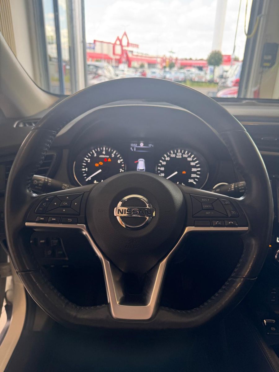 Fahrzeugabbildung Nissan X-Trail N-Connecta /LED/KAMERA/NAVI/WENIG KM