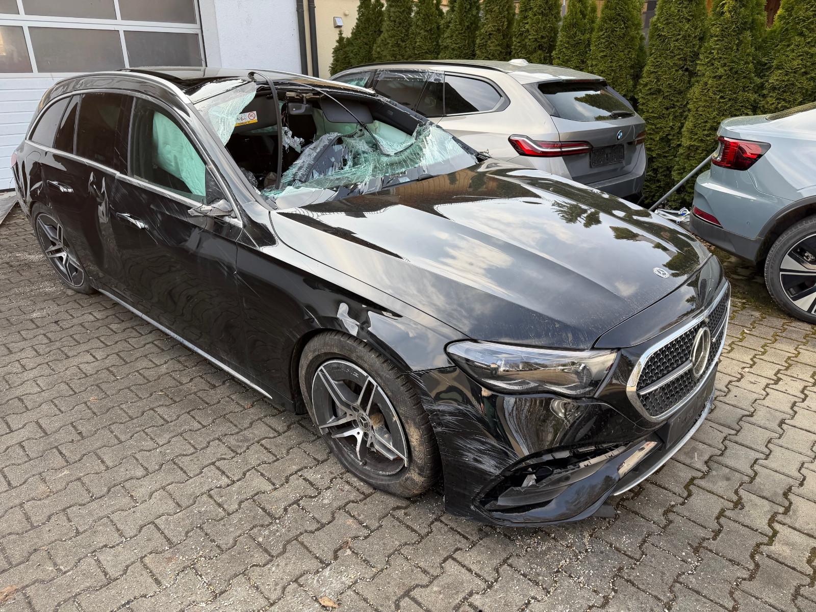 Mercedes-Benz E 300 E T-Modell E 300 e AMG Line Premium