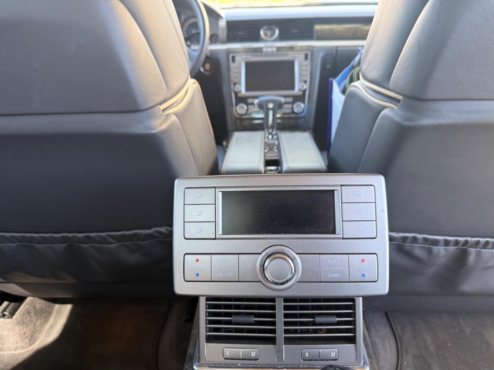 Volkswagen Phaeton 4.2 V8 lang 4MOTION Tiptronic 4-Sitzer -